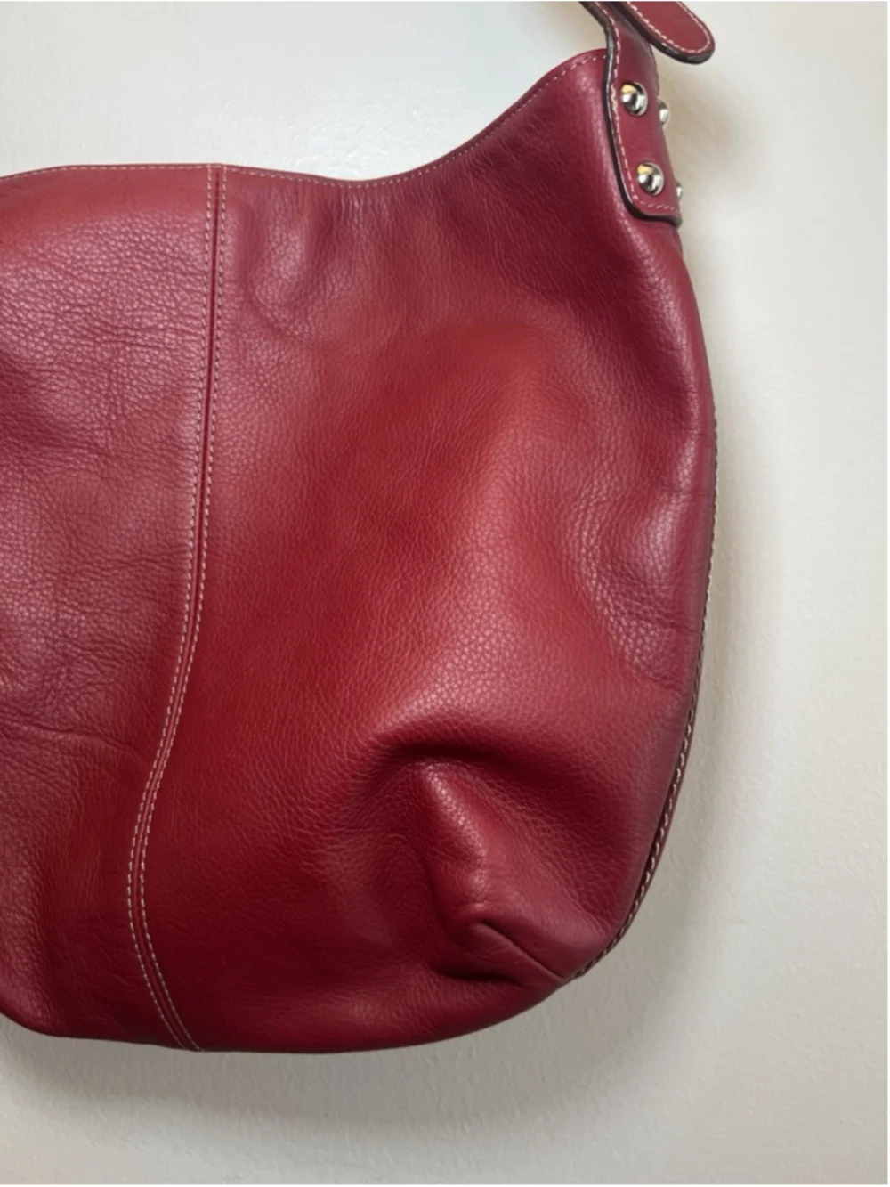 Tignanello Red Slouch Leather Hobo Shoulder Bag Purse Y2K